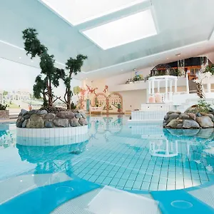 Rhoen Park Aktiv Отель