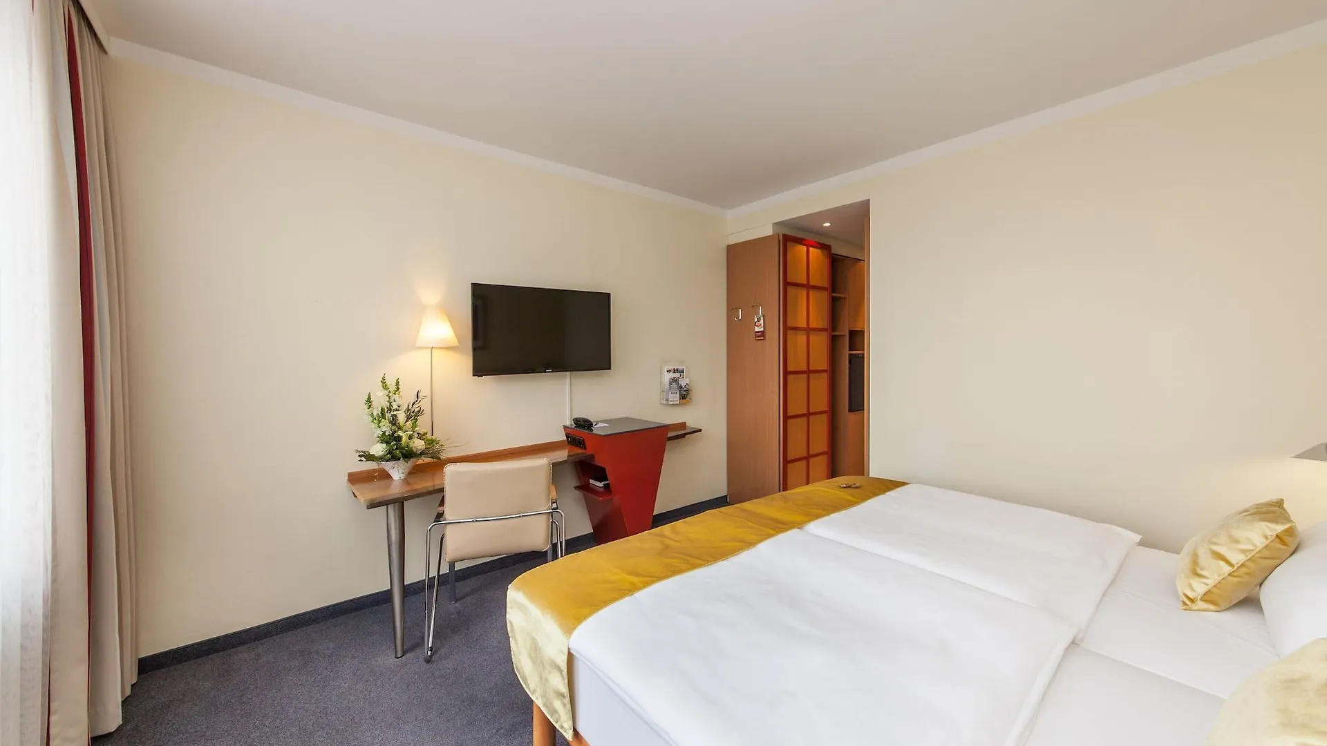 Novum Hotel Ambassador Hamburg Germany